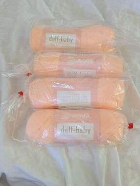 Vintage Brunswick delft-baby Acrylic Yarn - Baby Peach (4 Skeins)